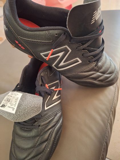 รองเท้าราคาเหมา รูปที่ 2