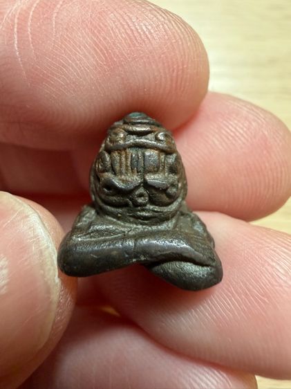 พระปิดตาวัดทอง เนื้อตะกั่ว