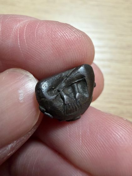 พระปิดตาวัดทอง เนื้อตะกั่ว รูปที่ 5