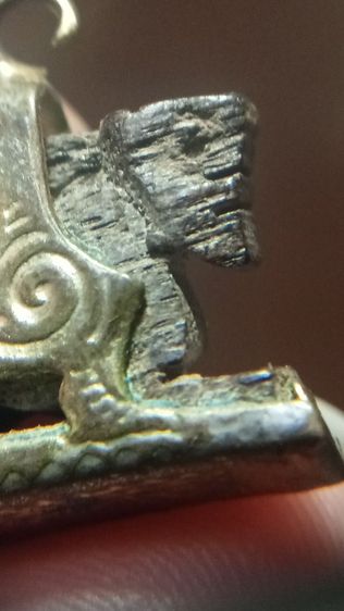 สิงห์ไม้พญางิ้วดำ หลวงพ่อหอม วัดชากหมาก จ.ระยอง

 รูปที่ 4