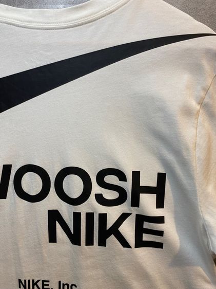 เสื้อยืด Nike Swoosh Tee White รูปที่ 8