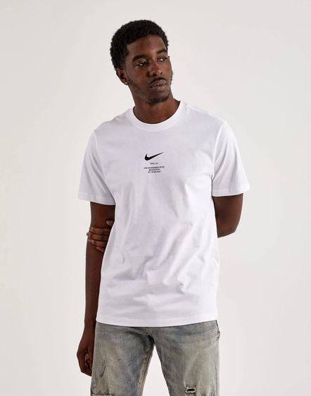 เสื้อยืด Nike Swoosh Tee White