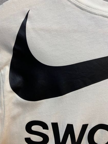เสื้อยืด Nike Swoosh Tee White รูปที่ 6
