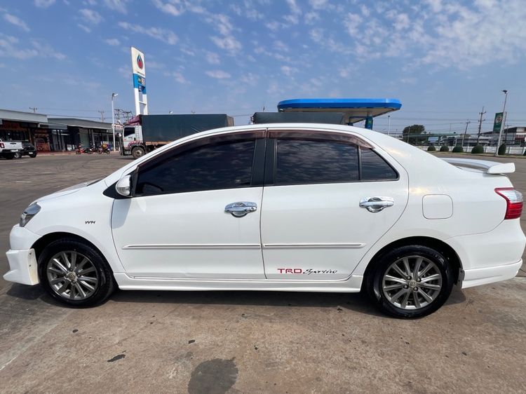 รถ Toyota Vios 1.5 G สี ขาว