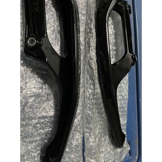 อื่นๆ อะไหล่แท้ถอดรถ ที่จับกันตกท้าย Honda Forza 350 (ปี 2022) สีดำเงา สภาพสวยกริบ