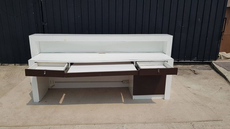 เคาน์เตอร์ไม้ 3 ลิ้นชัก สีขาว น้ำตาล รูปที่ 4