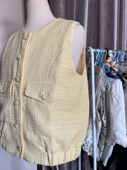 พร้อมส่ง Used Lyn Around Vest Tweed Yellow Pastel L รูปที่ 8