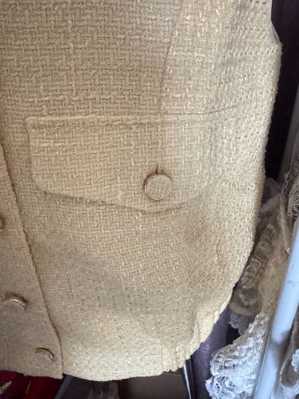 พร้อมส่ง Used Lyn Around Vest Tweed Yellow Pastel L รูปที่ 3