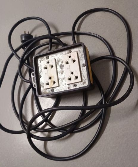 
ขายด่วน ชุดปลั๊กพ่วงสนาม สายไฟสนาม ปลั๊กสามตราแบบยาว กันน้ำ แบบ 2 ช่อง รูปที่ 4