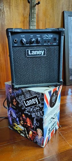  แอมป์เบส Laney LX10B หรือ Laney LX10B Bass Guitar Combo 