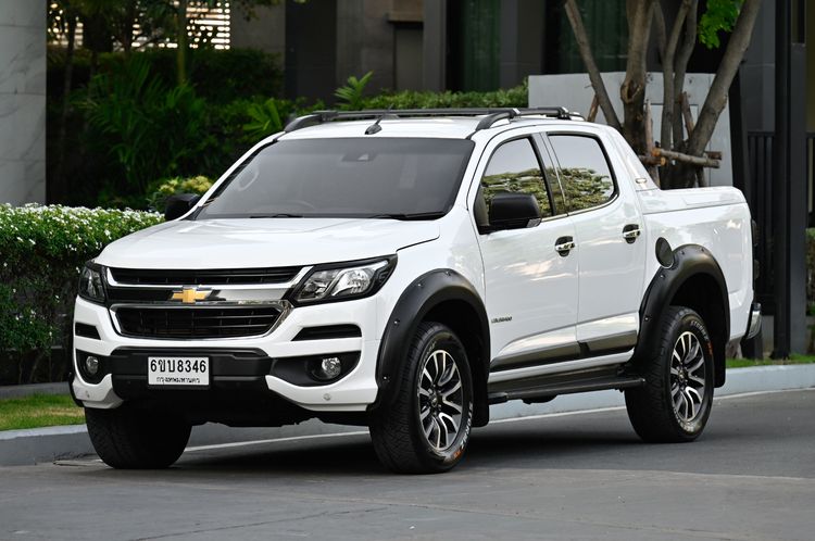 รถ Chevrolet Colorado 2.5 High Country สี ขาว