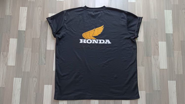 เสื้อยืดเก่า ฮอนด้า