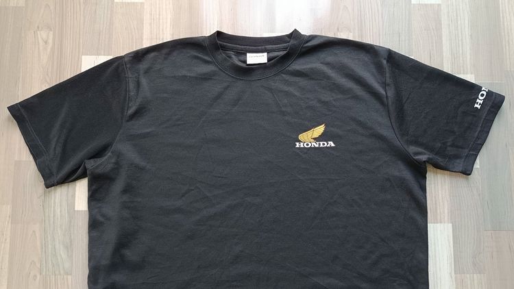 เสื้อยืดเก่า ฮอนด้า รูปที่ 4