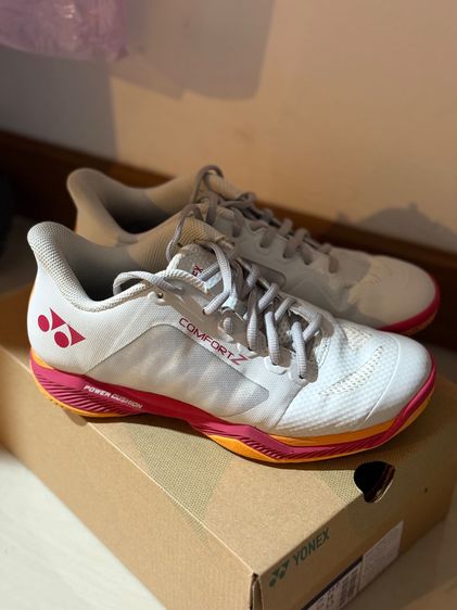 Yonex power cushion comfort z women รูปที่ 2
