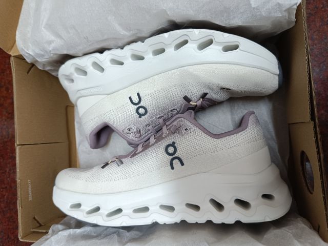 ขาย On Cloud Tilt Heron Dew ของใหม่ ของแท้ size 40-255cm รูปที่ 9