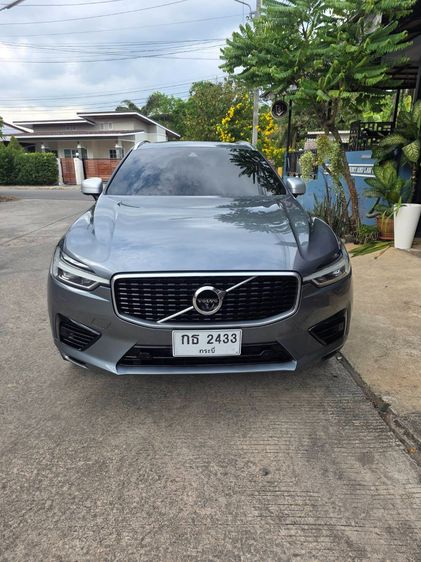 รถ Volvo XC60 2.0 Plus T8 Plug-in Hybrid AWD สี เทา