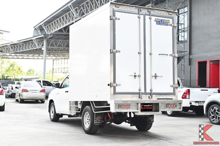 Toyota Hilux Revo 2021 2.4 Entry Pickup ดีเซล ไม่ติดแก๊ส เกียร์ธรรมดา ขาว รูปที่ 3