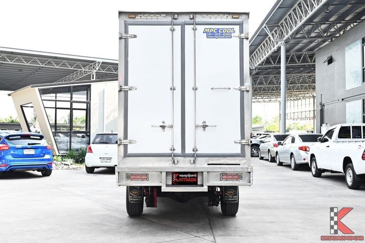 Toyota Hilux Revo 2021 2.4 Entry Pickup ดีเซล ไม่ติดแก๊ส เกียร์ธรรมดา ขาว รูปที่ 4