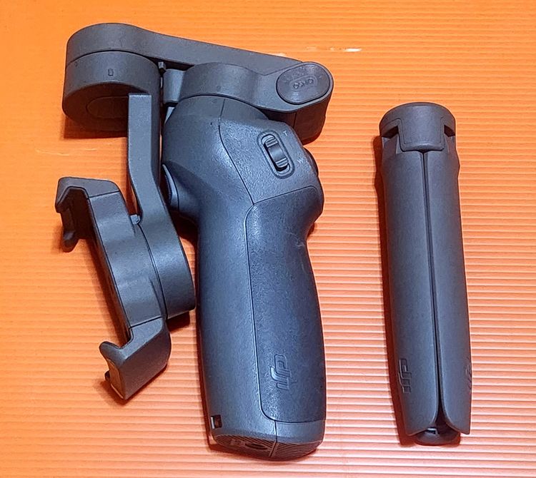 DJI Osmo Mobile 3 รูปที่ 2