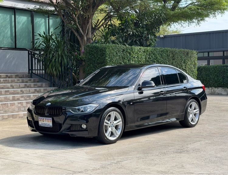 BMW Series 3 2016 320d Sedan ดีเซล ไม่ติดแก๊ส เกียร์อัตโนมัติ ดำ รูปที่ 4