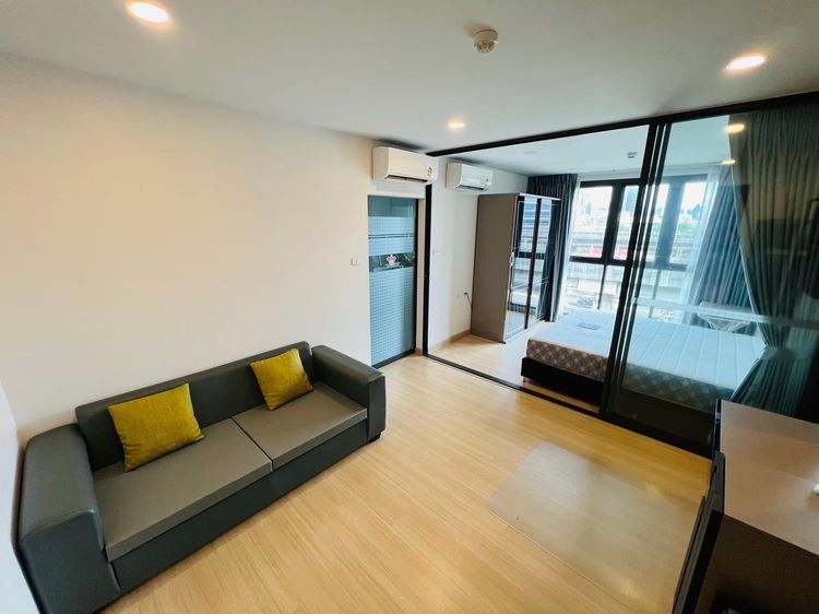 ตกแต่งครบ คอนโด รูปที่ 2