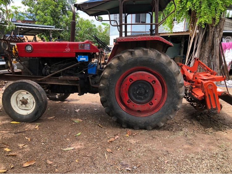 รถไถแมสซีย์ รุ่น 165 (รถไถ Massey 165) รูปที่ 2