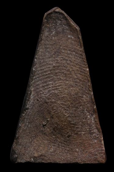 พระเนื้อดินเก่า ฐาน1.6สูง 2.6 ซ.ม BB 352 รูปที่ 2