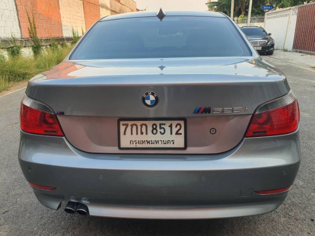 BMW Series 5 2004 525i Sedan เบนซิน ไม่ติดแก๊ส เกียร์อัตโนมัติ เทา รูปที่ 3