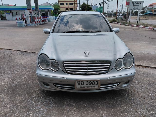 รถ Mercedes-Benz C-Class C180 Kompressor สี บรอนซ์เงิน