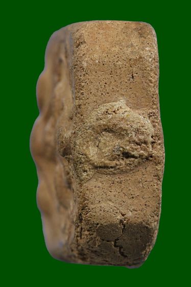 พระเนื้อดินเก่า สูง 3.2 ซ.ม BB 355 รูปที่ 3