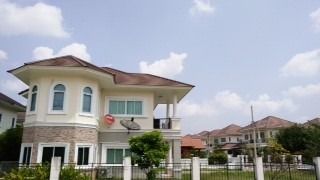 อื่นๆ มีบางส่วน ขายบ้าน หมู่บ้านเมืองเอกแกรนด์วิลล์ ขอนแก่น บิวอินทั้งหลัง พร้อมเฟอร์นิเจอร์