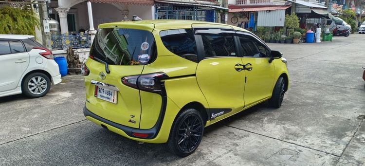 Toyota Sienta 2019 1.5 V Sedan เบนซิน ไม่ติดแก๊ส เกียร์อัตโนมัติ เขียว รูปที่ 3