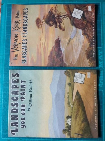 ขายหนังสือศิลป์ รวมทั้งหมดมีเหลืออยู่ สมัยเรียนฯ เลิกใช้แล้ว ห่อปกสวยงาม ไม่ชำ้เลย เหมาะสำหรับฝึกเขียน ด้วยสีอะครีลิค สีนำ้นำ้มัน สีชอร์ค แต่เริ่มต้น จนเขียนเสร็จสมบูรณ์ ง่ายมากสำหรับฝึกหัดมาก่อนฯจนทำเป็น ไว้โชว์ หรือ ขายได้ครับ. รูปที่ 3