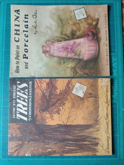 ขายหนังสือศิลป์ รวมทั้งหมดมีเหลืออยู่ สมัยเรียนฯ เลิกใช้แล้ว ห่อปกสวยงาม ไม่ชำ้เลย เหมาะสำหรับฝึกเขียน ด้วยสีอะครีลิค สีนำ้นำ้มัน สีชอร์ค แต่เริ่มต้น จนเขียนเสร็จสมบูรณ์ ง่ายมากสำหรับฝึกหัดมาก่อนฯจนทำเป็น ไว้โชว์ หรือ ขายได้ครับ. รูปที่ 10