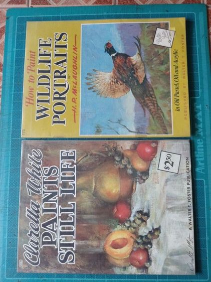 ขายหนังสือศิลป์ รวมทั้งหมดมีเหลืออยู่ สมัยเรียนฯ เลิกใช้แล้ว ห่อปกสวยงาม ไม่ชำ้เลย เหมาะสำหรับฝึกเขียน ด้วยสีอะครีลิค สีนำ้นำ้มัน สีชอร์ค แต่เริ่มต้น จนเขียนเสร็จสมบูรณ์ ง่ายมากสำหรับฝึกหัดมาก่อนฯจนทำเป็น ไว้โชว์ หรือ ขายได้ครับ. รูปที่ 4