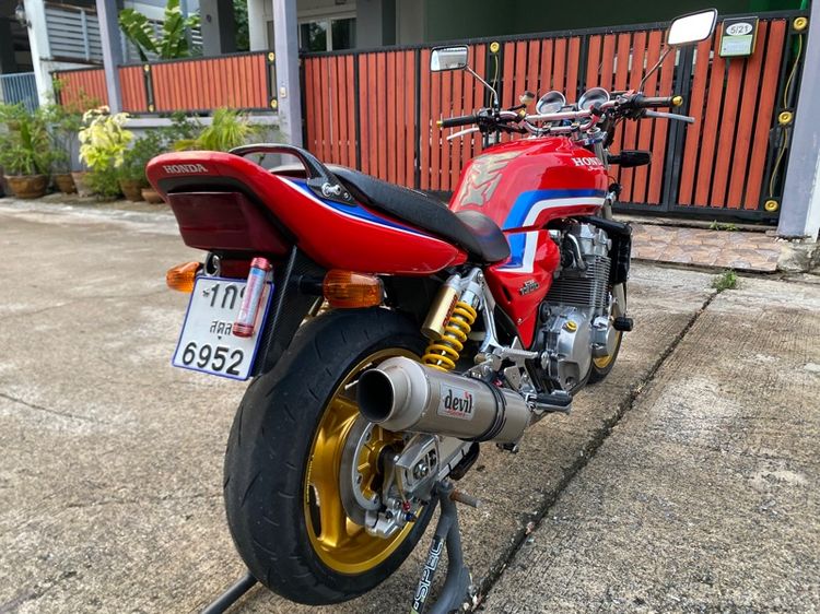 CB1300 รูปที่ 6