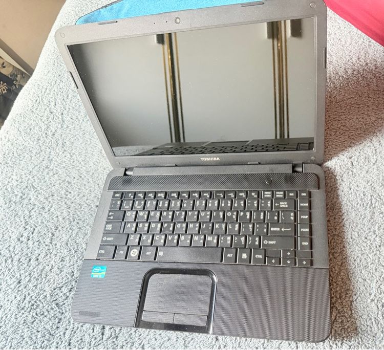 โน๊ตบุ๊ค Toshiba Satellite Pro C840 รูปที่ 2