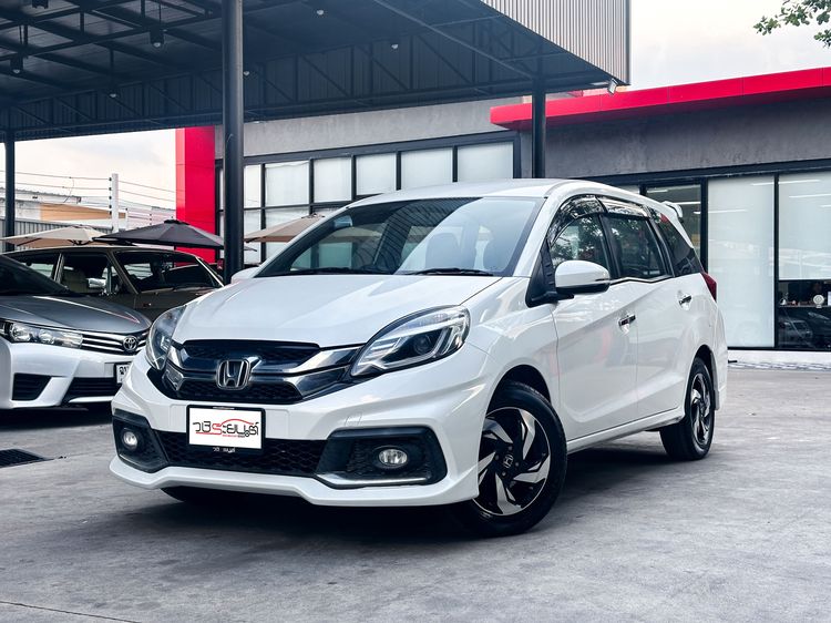 รถ Honda Mobilio 1.5 RS สี ขาว