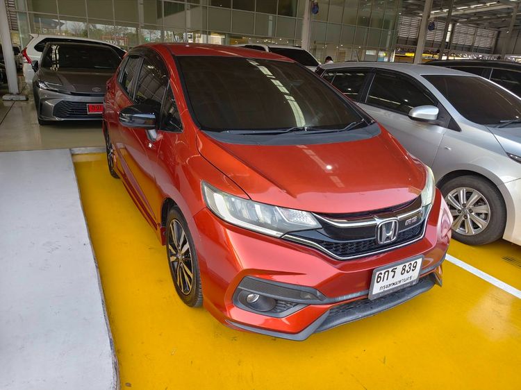รถ Honda Jazz 1.5 RS i-VTEC สี ส้ม