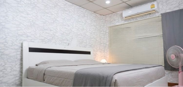 เตียงนอน 6 ฟุต