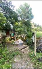 บ้านพร้อมที่ดิน