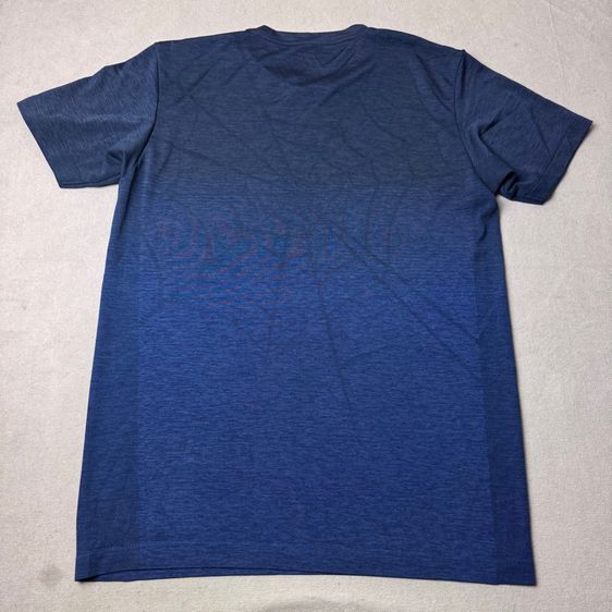 เสื้อยืด Uniqlo​ x​ Marvel Size L  รูปที่ 7