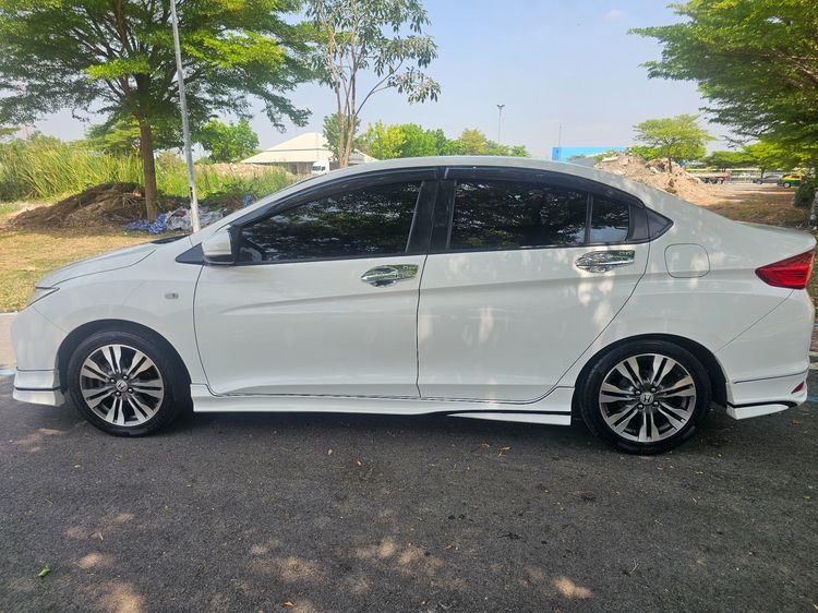 Honda City 2016 1.5 S i-VTEC Sedan เบนซิน ไม่ติดแก๊ส เกียร์อัตโนมัติ ขาว รูปที่ 3