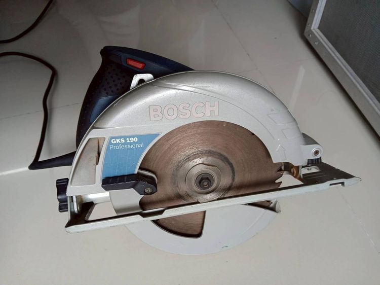 เลื่อยวงเดือน BOSCH รุ่น GKS 190 ขนาด 7 นิ้ว