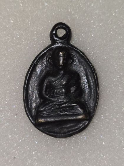 หลวงพ่อไปล่เหรียญไข่ รุ่น 2 เนื้อสำริด หลังเจดีย์ รูปที่ 4