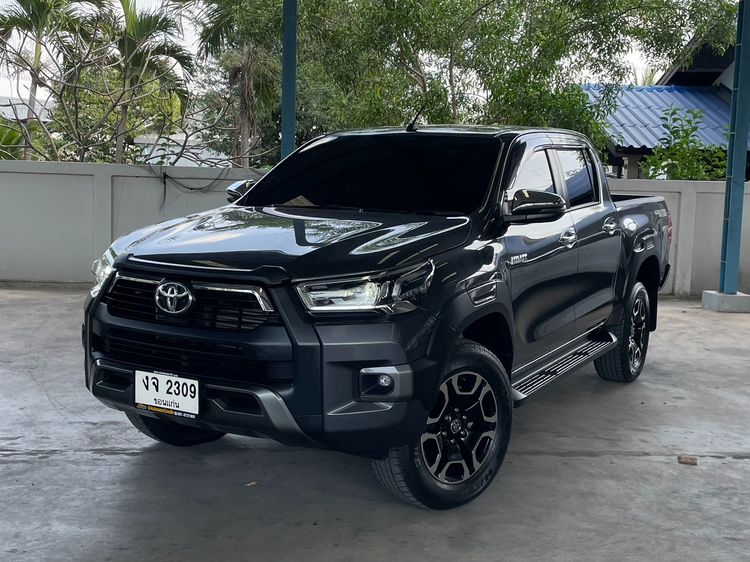 รถ Toyota Hilux Revo Double Cab 2.4 Mid Prerunner สี เทา