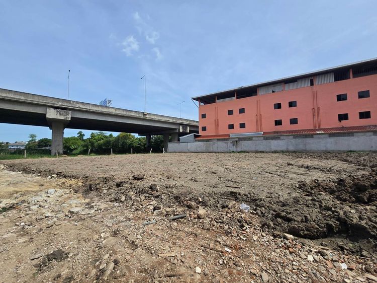 ขายที่ดินด่วนในราคาพิเศษ สุขาภิบาล 5 ซอย 19