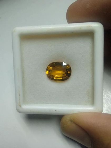 บุษราคัม