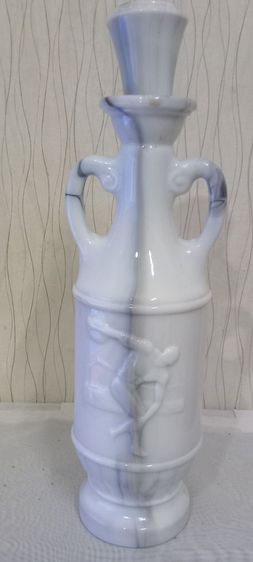 ขวดเหล้าเปล่าเซรามิกงานต่างประเทศวินเทจรูปนักกีฬา รูปที่ 4