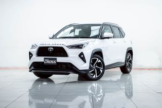 TOYOTA YARIS CROSS 1.5 HEV PREMIUM LUXURY AT 2025 ออกรถ 0 บาท   รหัสรถ 2B342